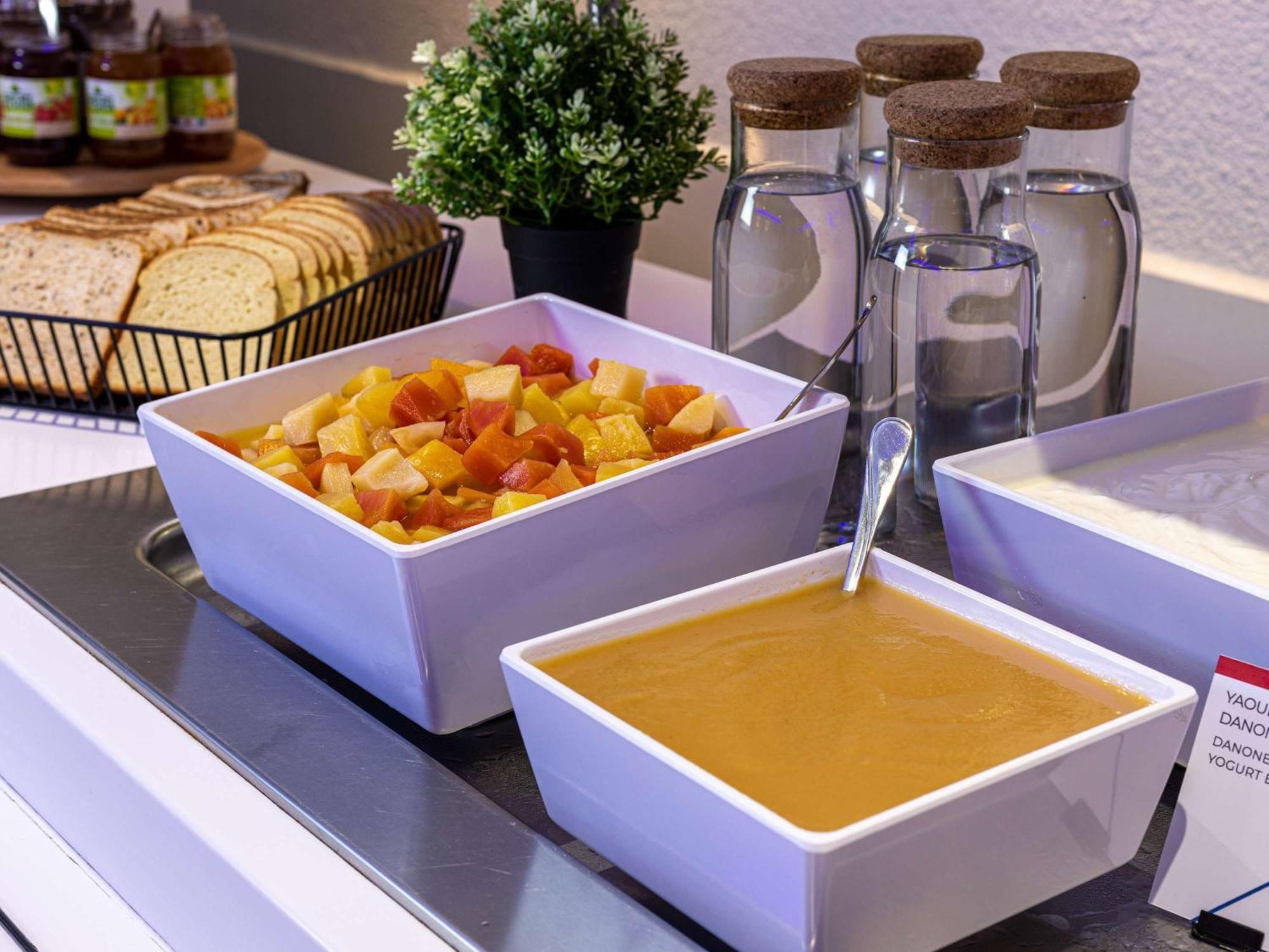 Ibis Budget Biarritz - Anglet Bagian luar foto